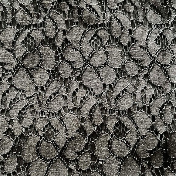 NEW PHOTOS! T-SHIRT, WITH LACE, BLACK, SIZE 5X, SHAPED FIT SCOOP NECK, SHORT SLV - Picture 1 of 10